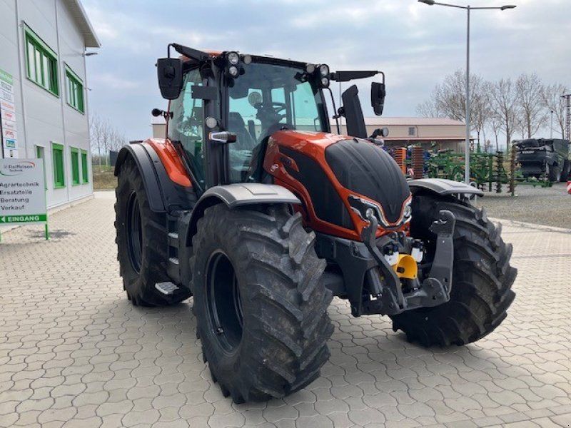 Valtra N155EA