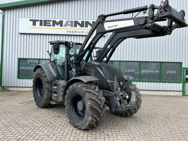 Valtra T214