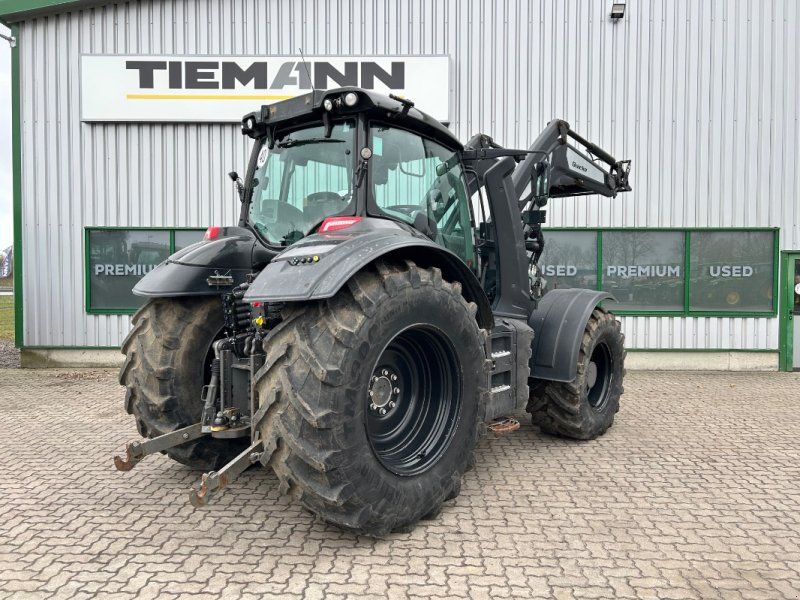 Valtra T214