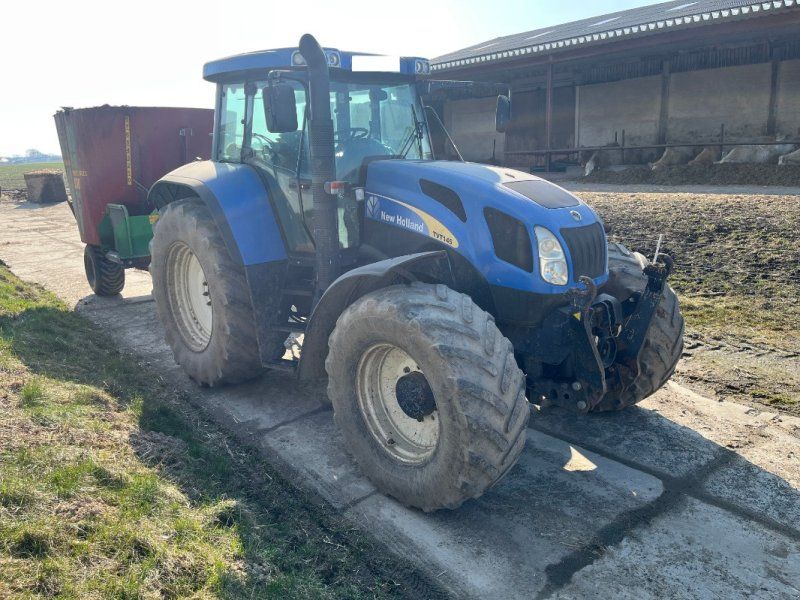 New Holland TVT 145