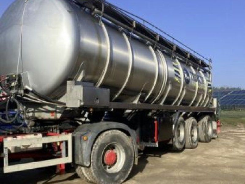 VOCOL GÜLLESATTELAUFLIEGER