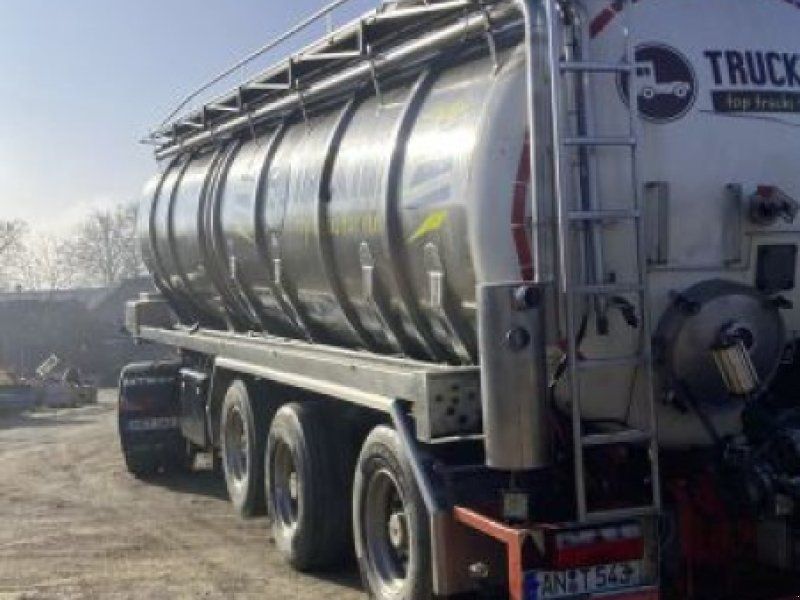 VOCOL GÜLLESATTELAUFLIEGER