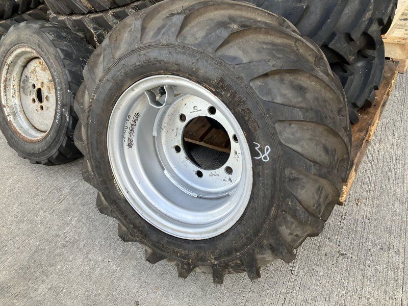 1x 31x15.50-15 TR07 Mitas