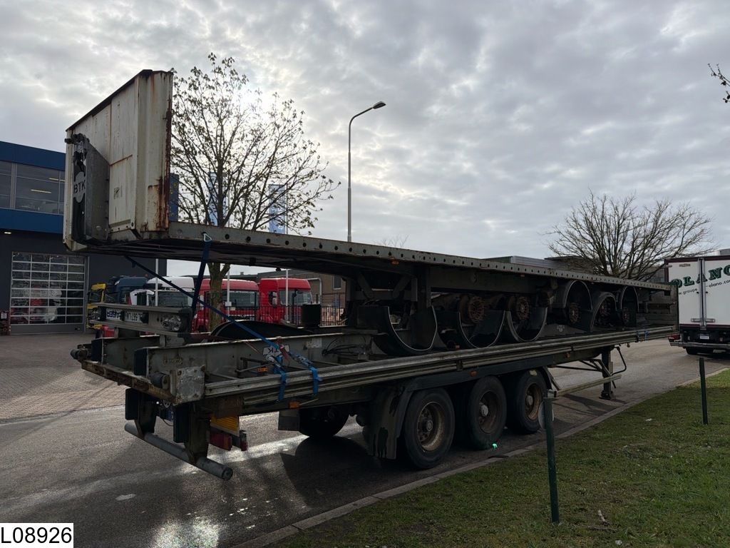 Trailor open laadbak 3 open-top trailers.