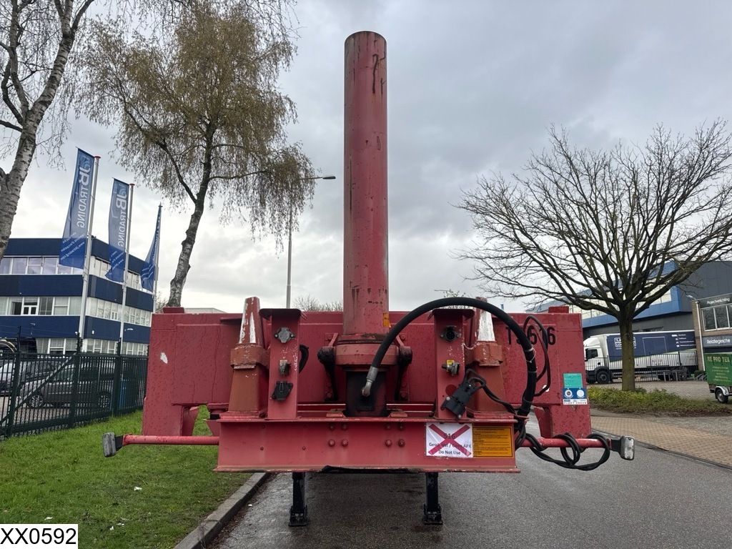 Benalu Container 40 ft