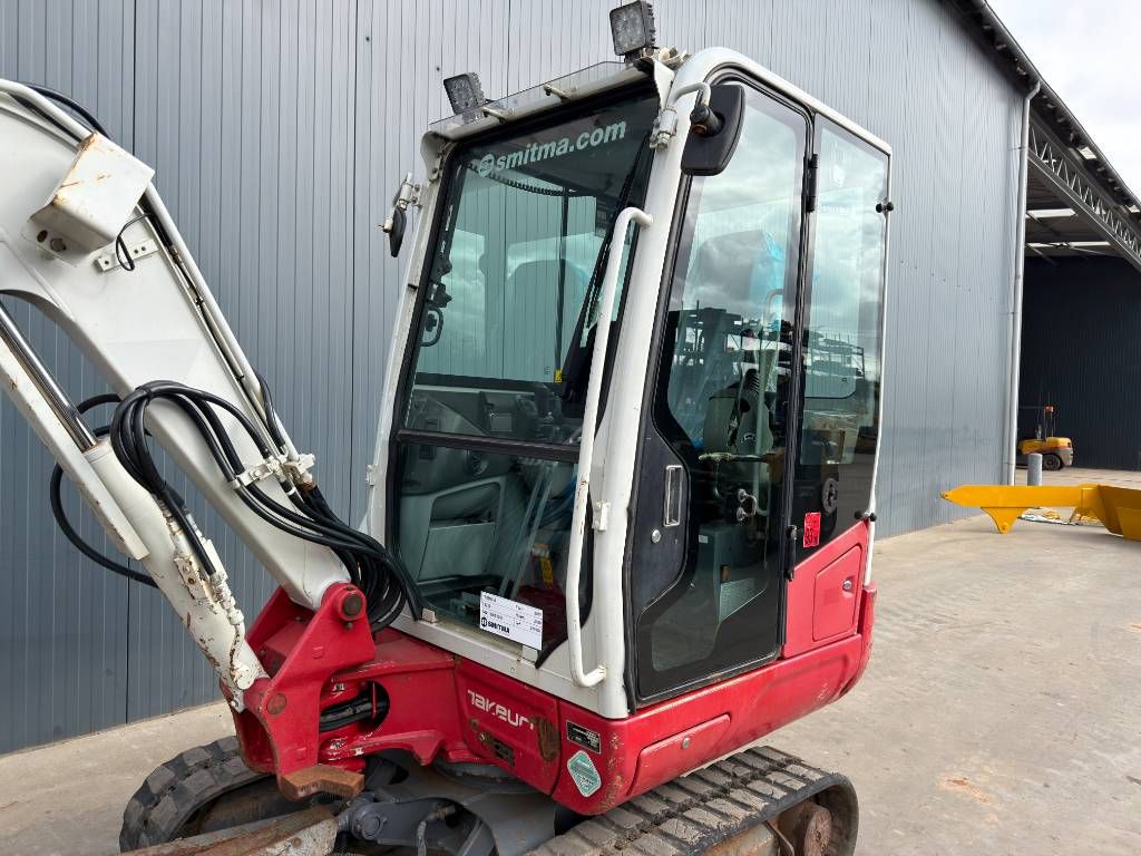 Takeuchi TB230