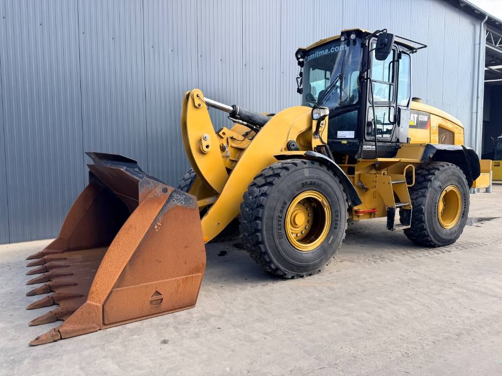 CAT 938M