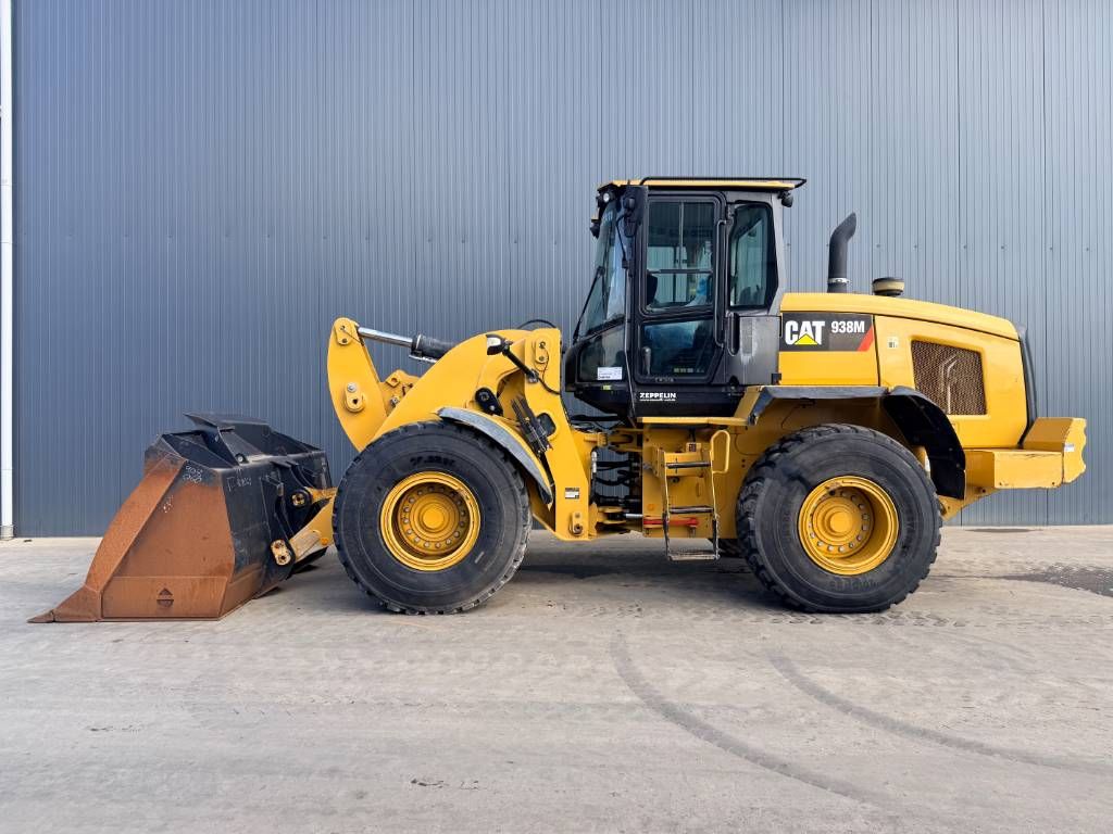 CAT 938M