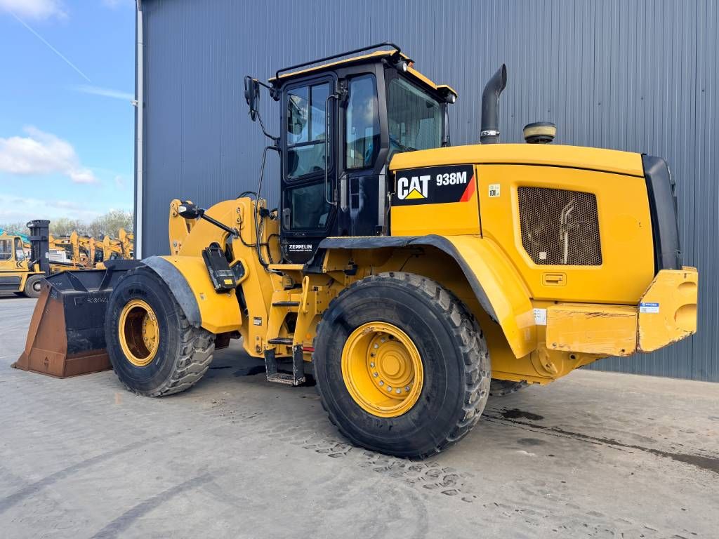 CAT 938M