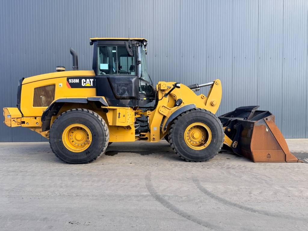 CAT 938M