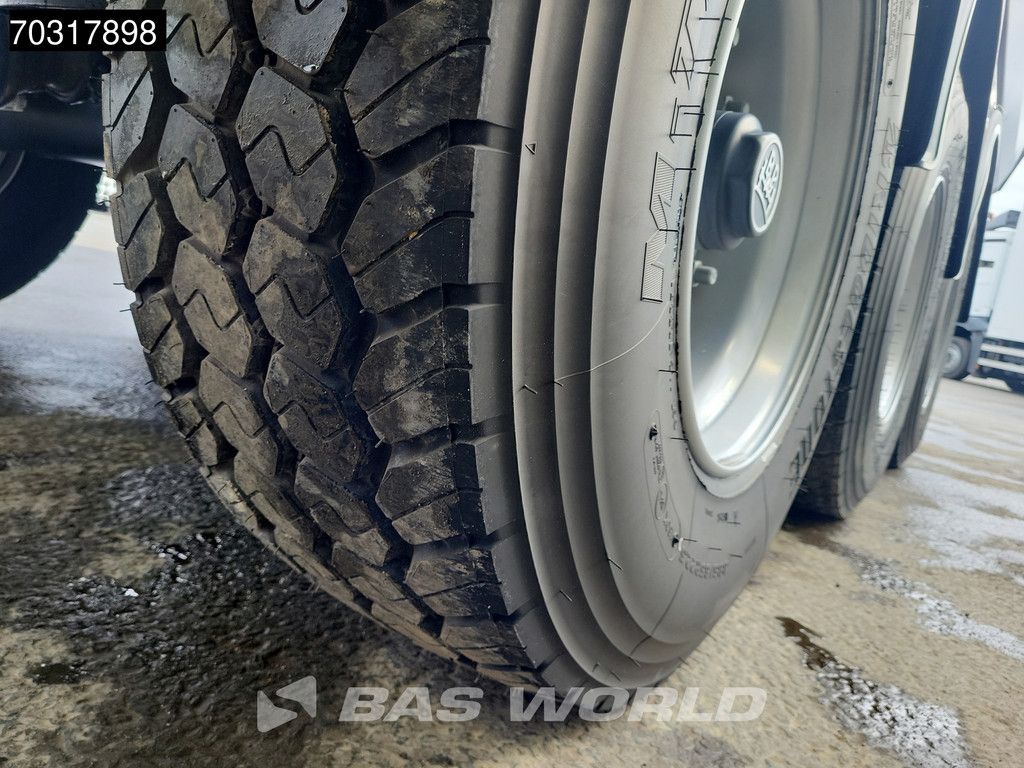 Kässbohrer XS 3 axles NEW 2x Liftaxles 24m3 Steel Tipper