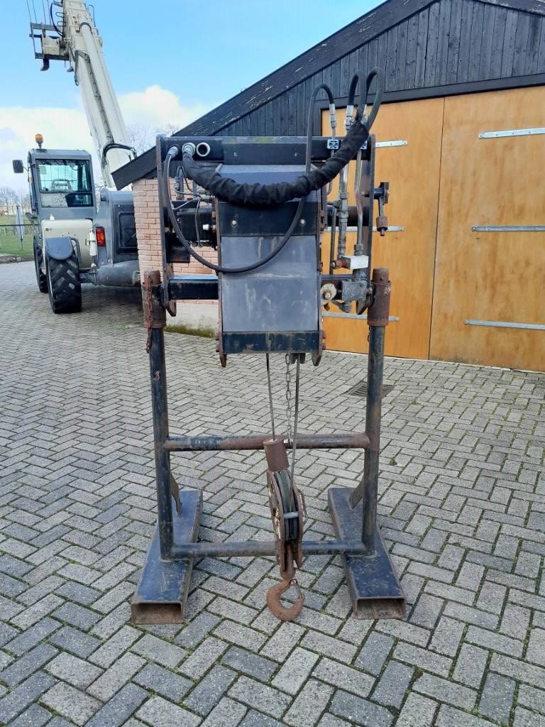 Manitou winch Lier Trieul 3 ton