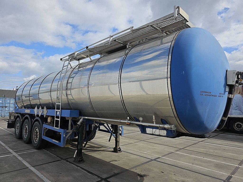 FELDBINDER TSA 23.3-1 32.000 liter oil