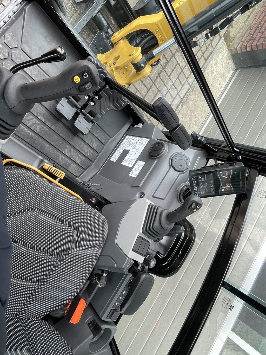 Caterpillar 301.6 1925 kg minigraver NIEUW sloop / sorteer functie