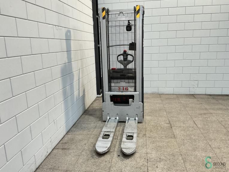 Stapelaars Elektrisch Still EXV20 2018
