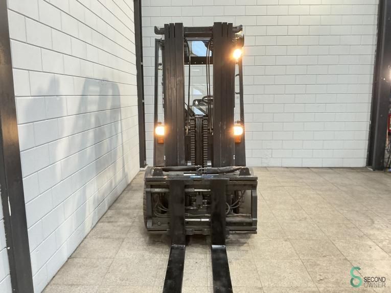 Forklifts Electric Still R60-35 2004 Triplex