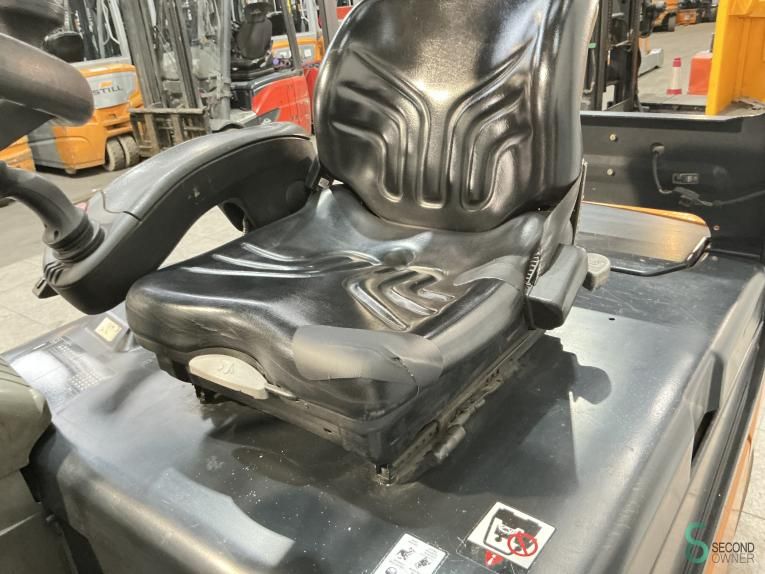 Forklifts Electric Still R60-35 2004 Triplex