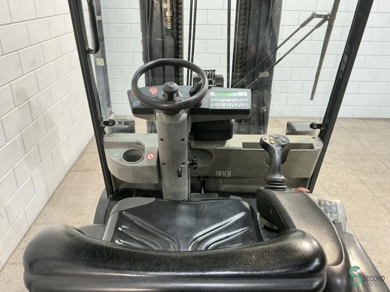 Forklifts Electric Still R60-35 2004 Triplex