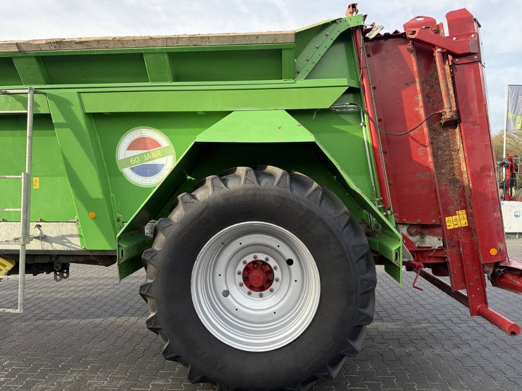 Strautmann TS 160 breedstrooier