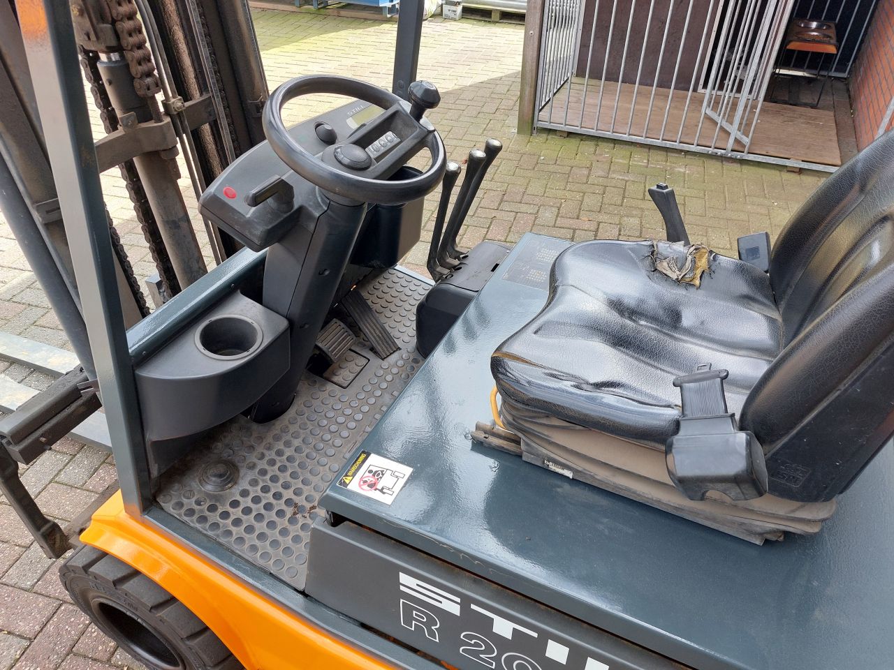 Still R20-18 triplex 560 cm sideshift