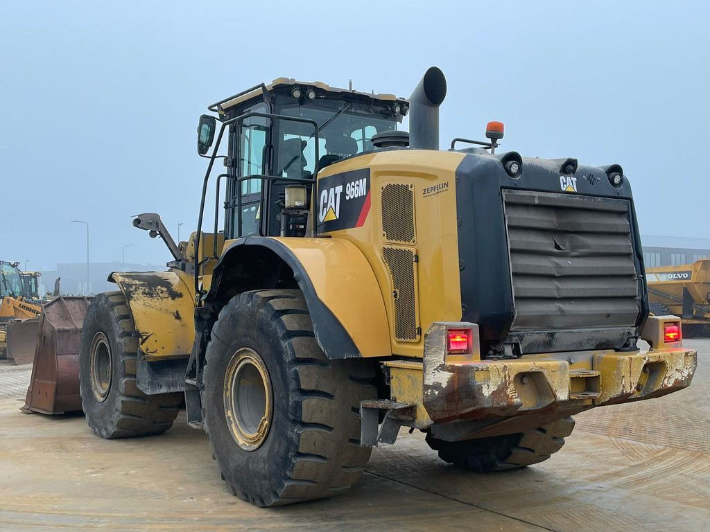 Caterpillar 966M