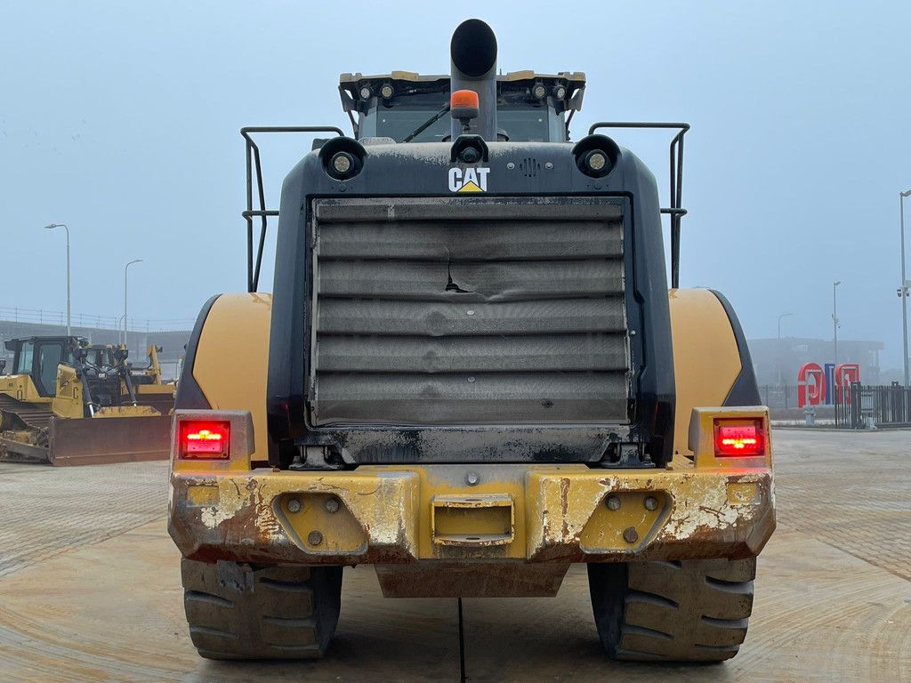 Caterpillar 966M