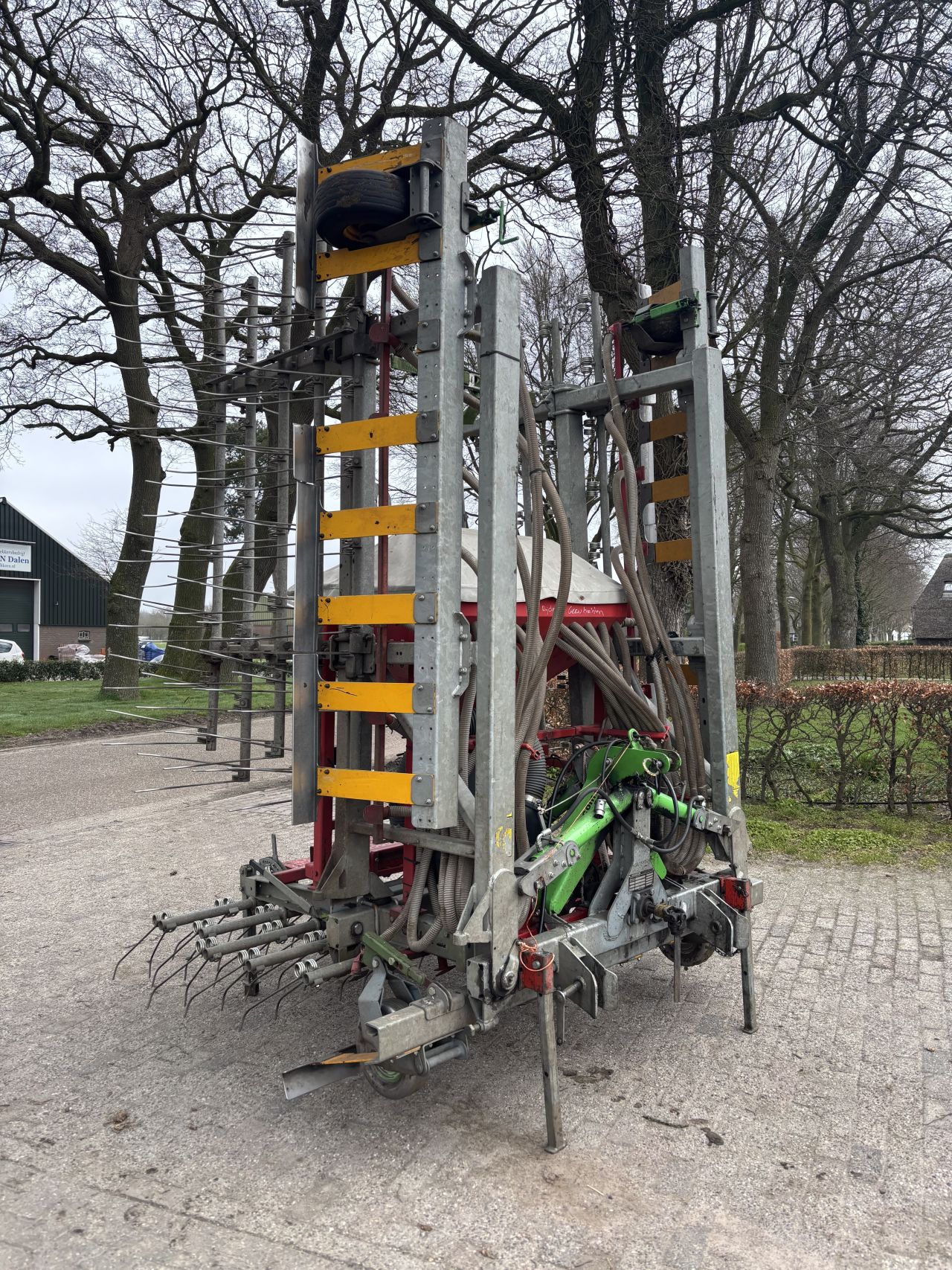 Joskin scariflex 720 weidebeluchter doorzaaier