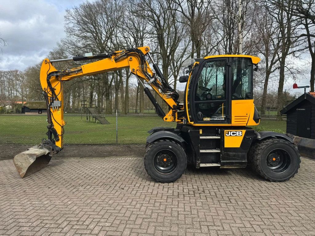 JCB Hydradig HD110WT Mobiele kraan