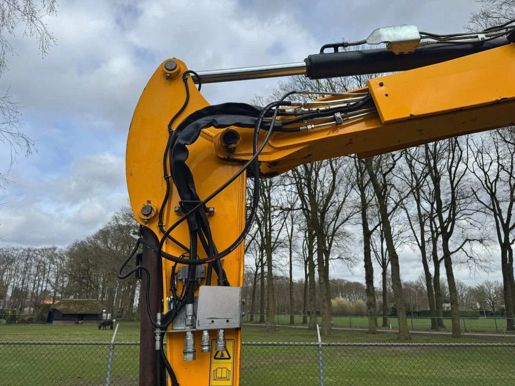 JCB Hydradig HD110WT Mobiele kraan