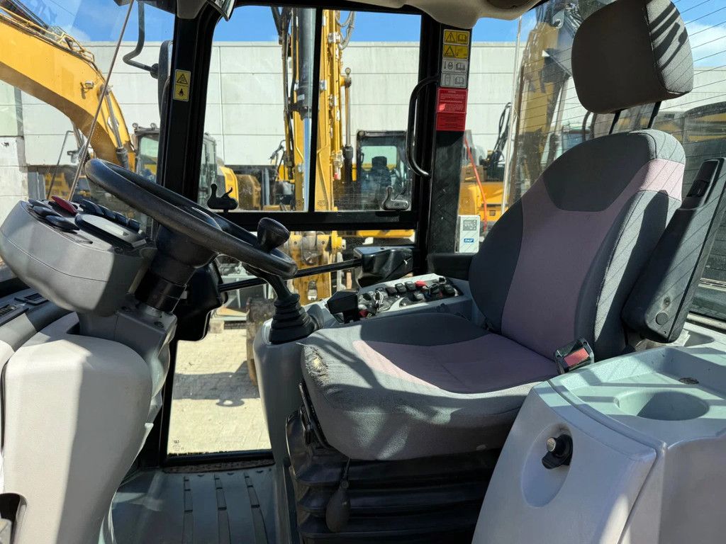 Caterpillar 906H Speeder