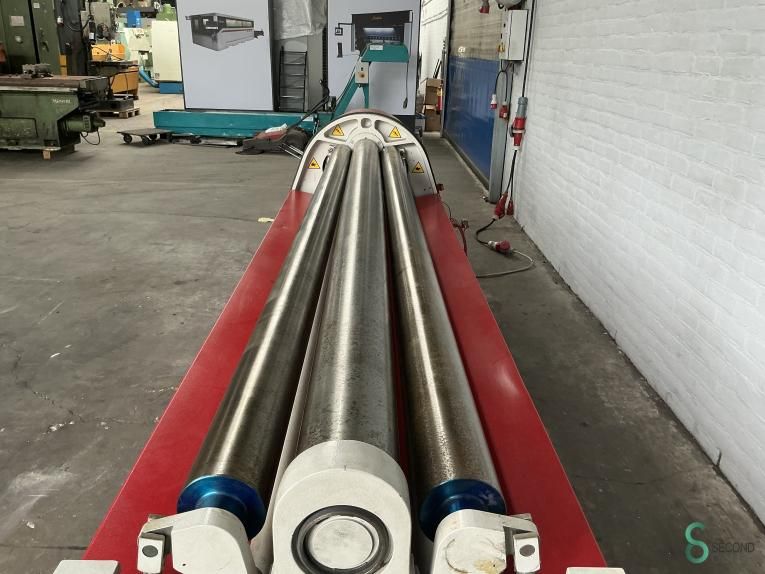 Rundbiegemaschinen DAVI MCA 3017 2004 4 Walzen