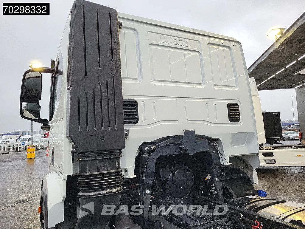 Iveco S-Way 340 4X2 NEW chassis! Automatic Navi ACC LED Euro 6