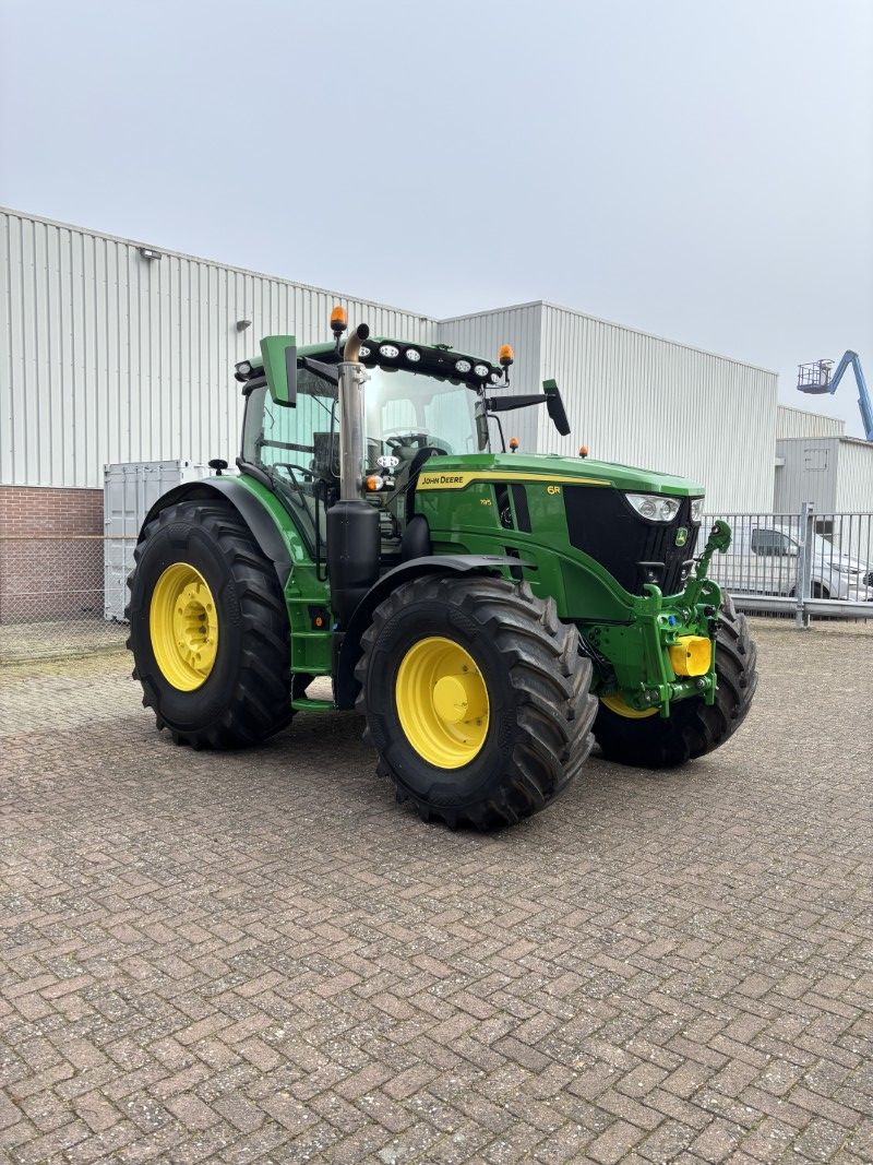 John Deere 6R195 – 2023 – 3460 uur