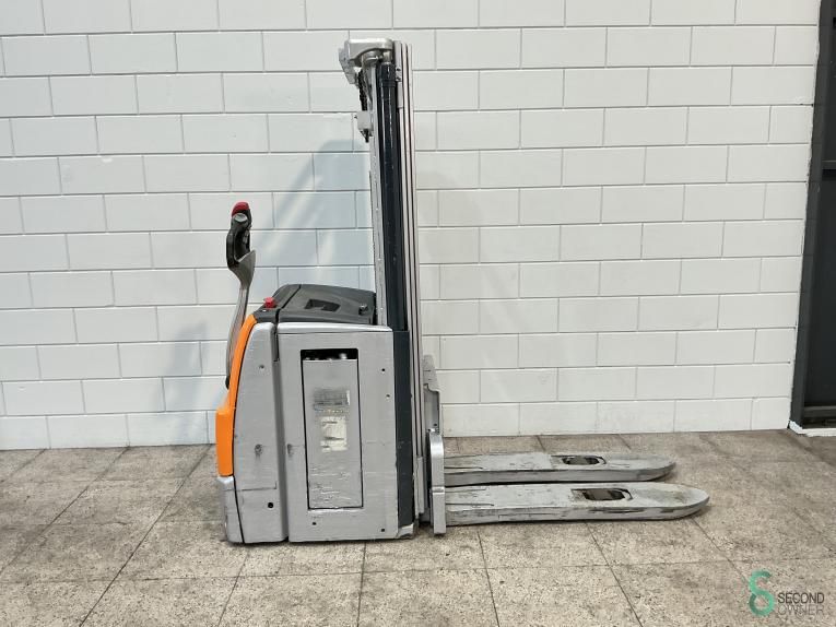 Stackers Electric Still EXV20 2018