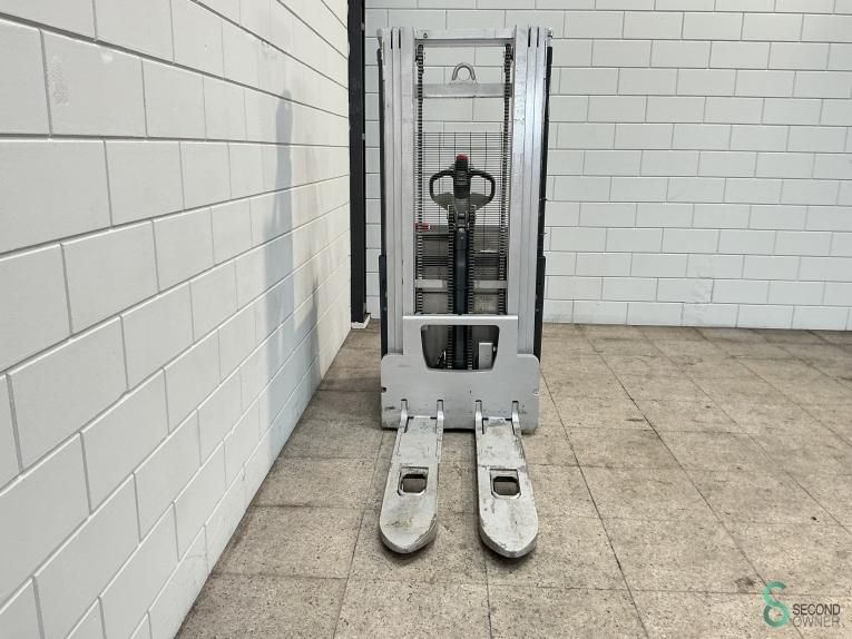 Stackers Electric Still EXV20 2018