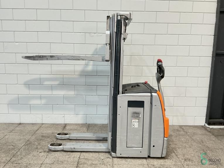 Stackers Electric Still EXV20 2018