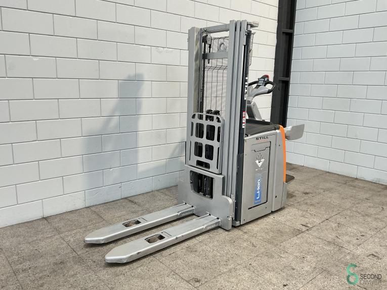 Stackers Electric Still EXV-SF14 2019 Triplex