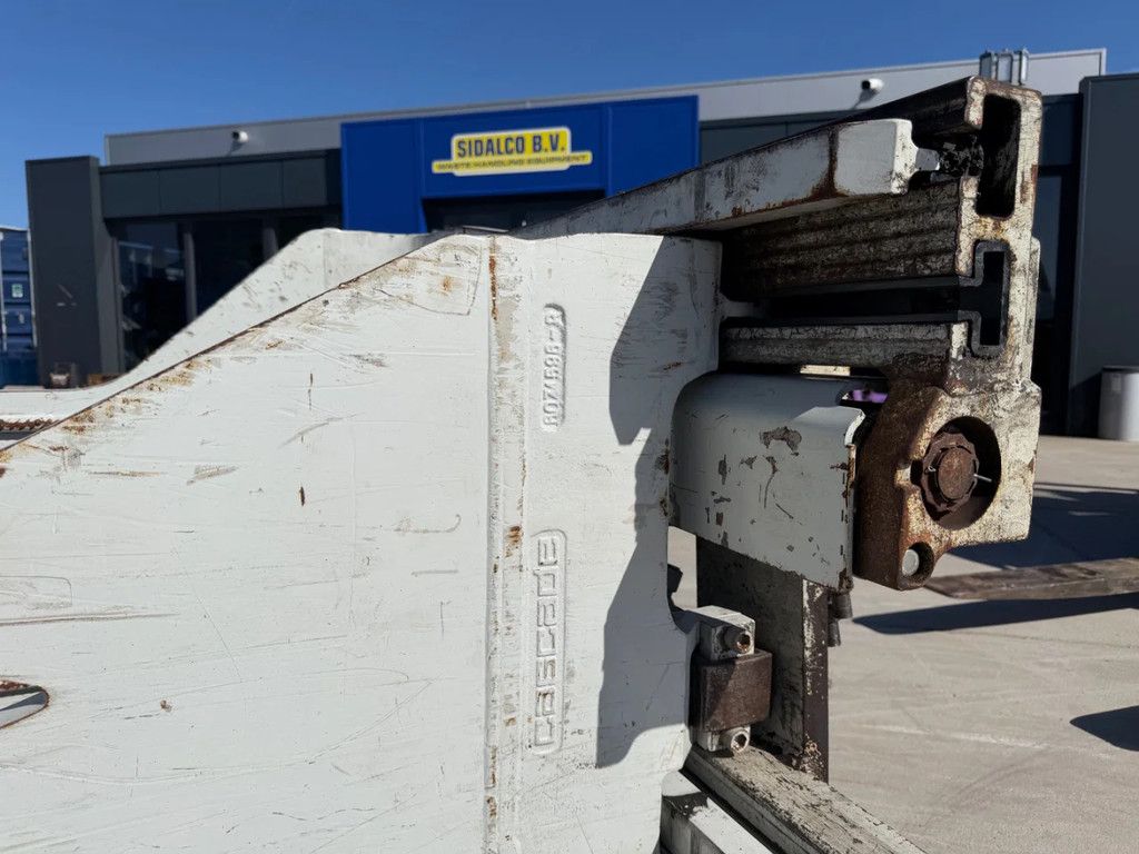 Cascade 6074596-R Balenklem side shifting