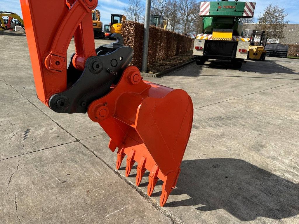 Crawler excavator Kubota KX165-5 Diesel 2014