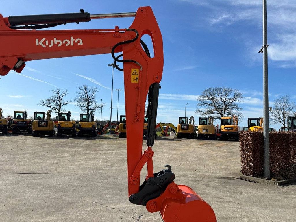 Crawler excavator Kubota KX165-5 Diesel 2014