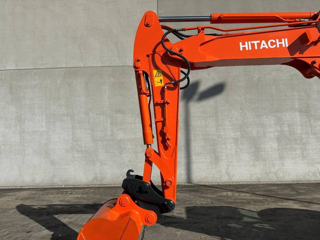 Crawler excavator Hitachi ZX60USB-3F Diesel 2013