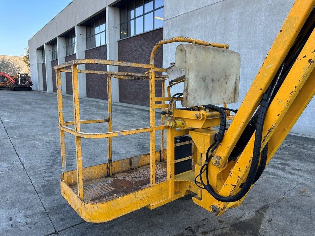 Gelenkteleskoparbeitsbühne Haulotte HA16PX Diesel 2000