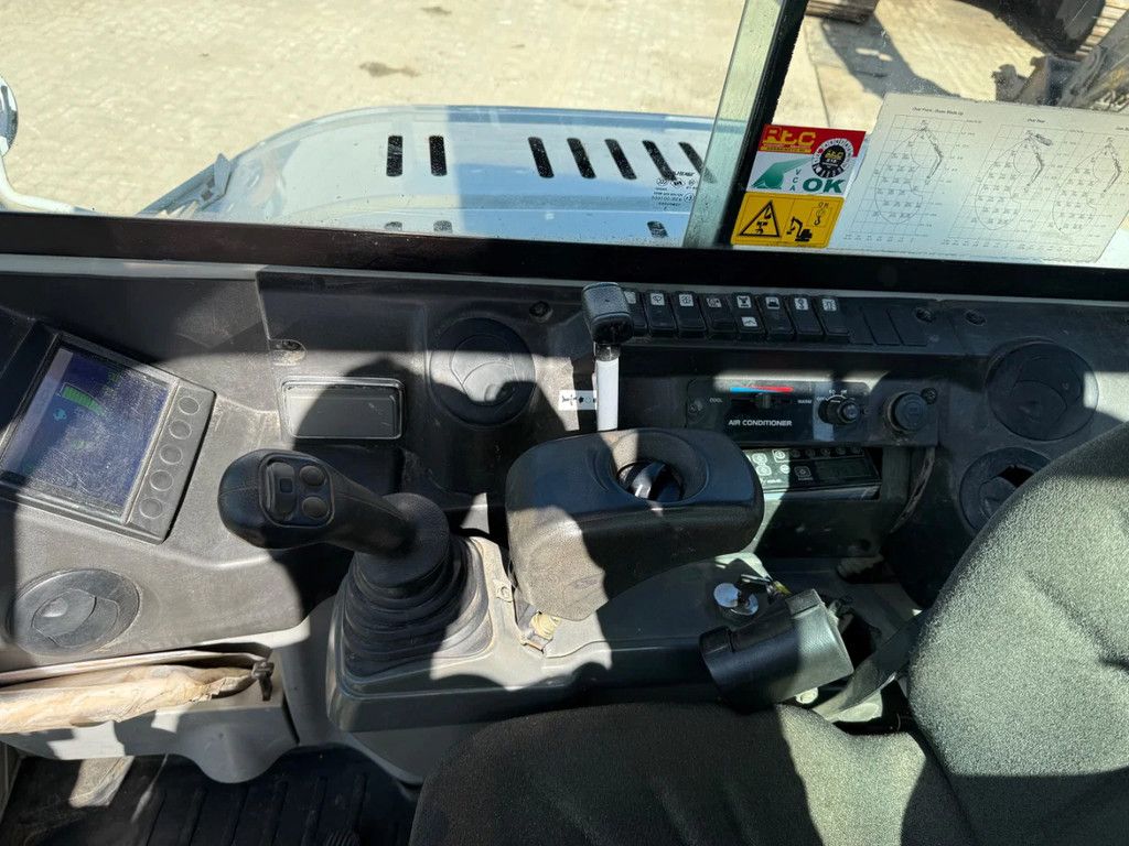 Takeuchi TB260 full option