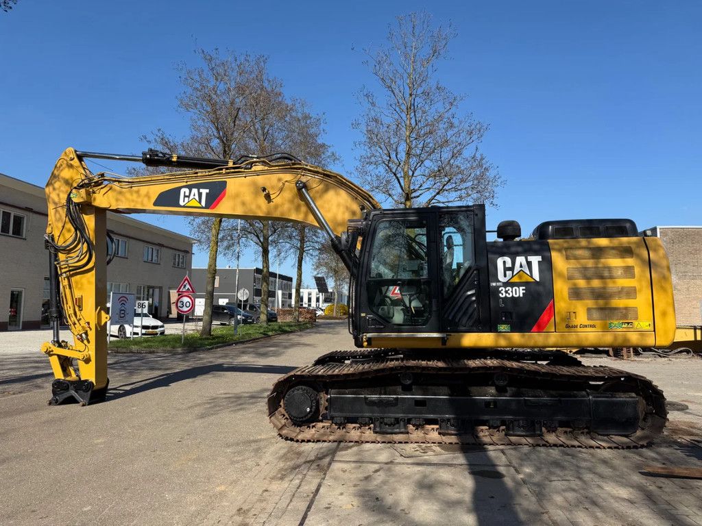 Caterpillar 330F
