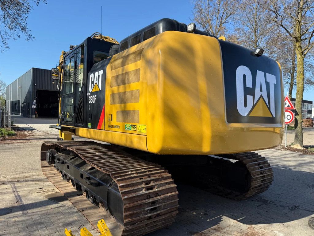 Caterpillar 330F