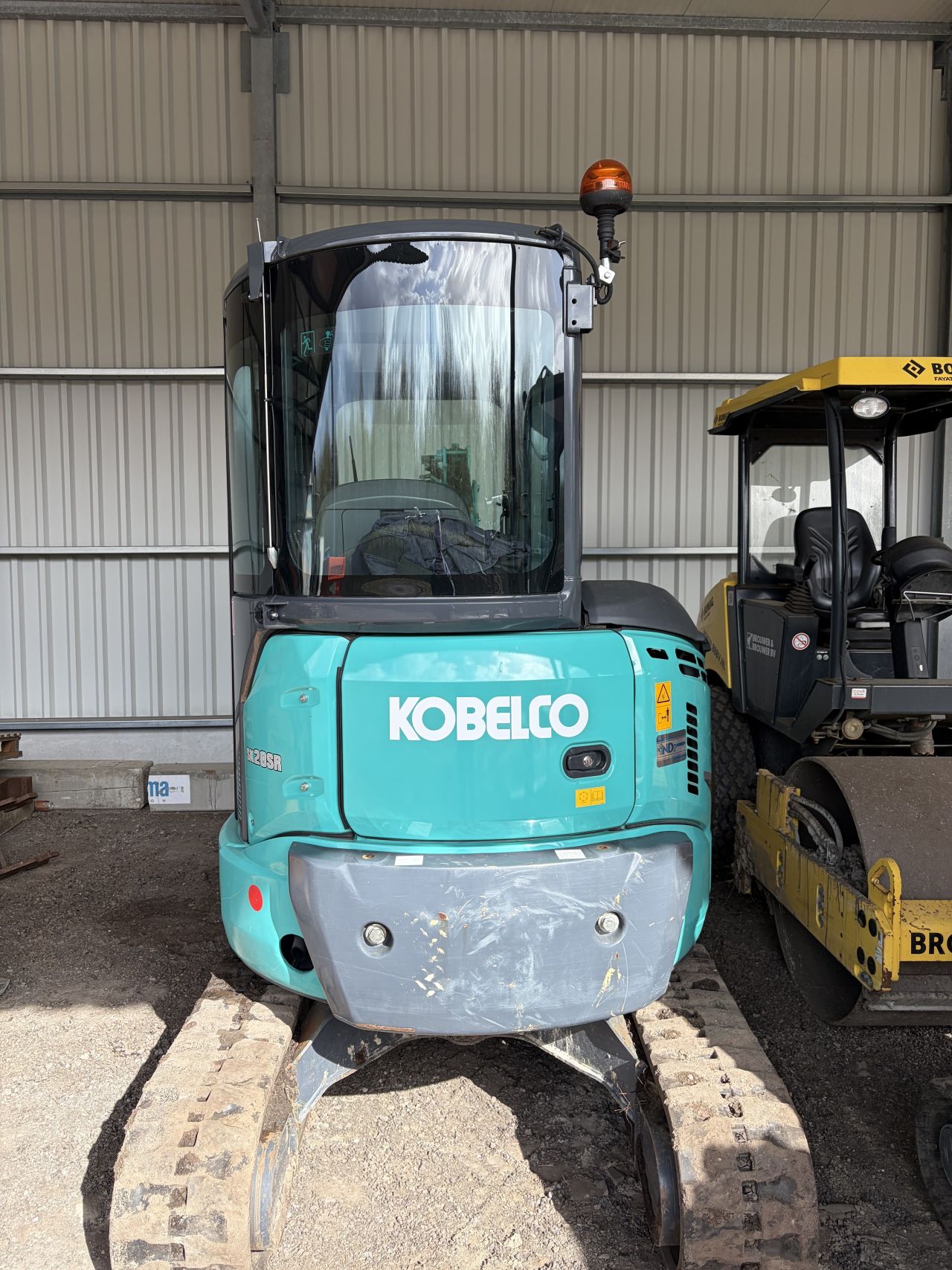 Kobelco sk 28-6