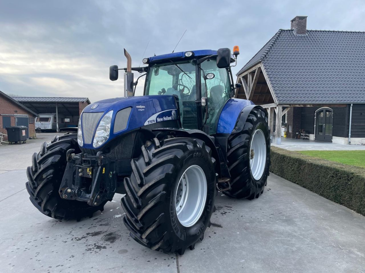 New Holland t7070 autocommand bluepower!