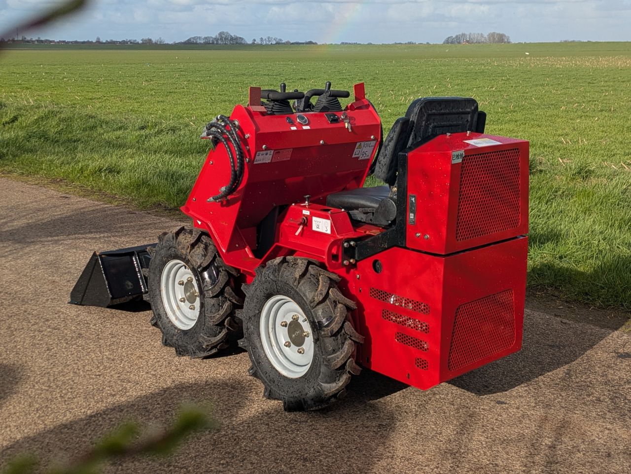 Mini shovel Rhino-Cross SSL480