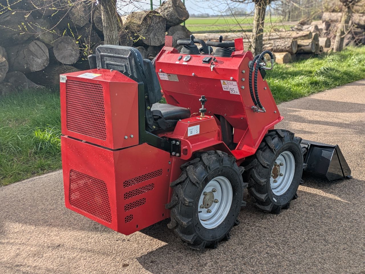 Mini shovel Rhino-Cross SSL480