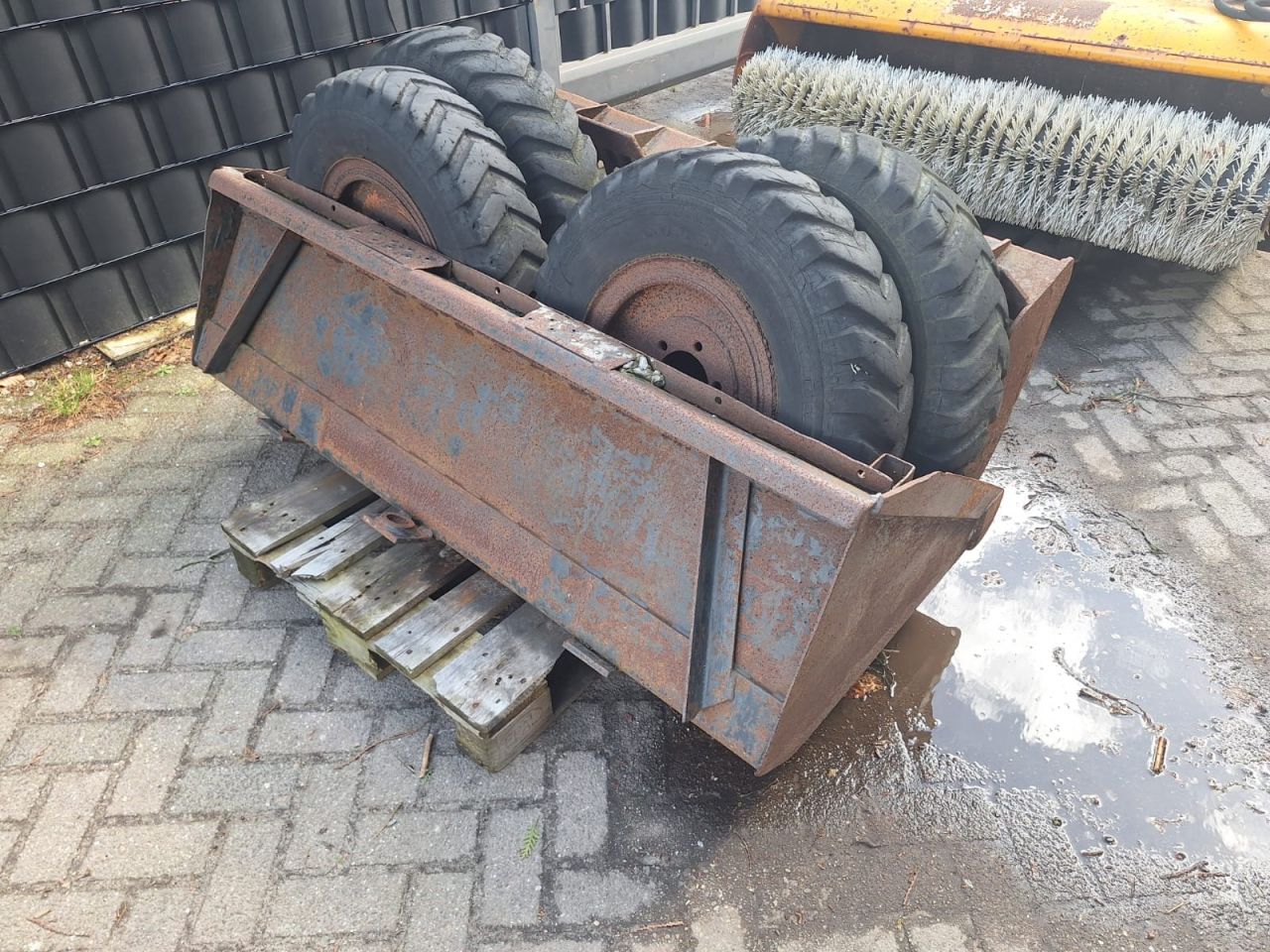 Schranklader Mustang 940 bobcat shovel gehlmax